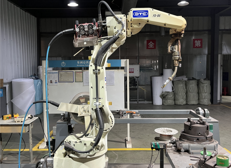 机器人焊接设备